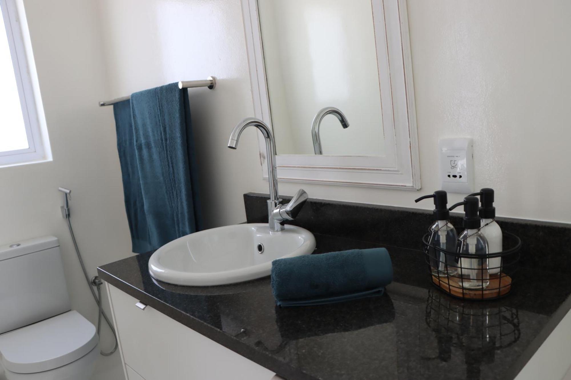 Nivenia Beach House Bettyʼs Bay Esterno foto