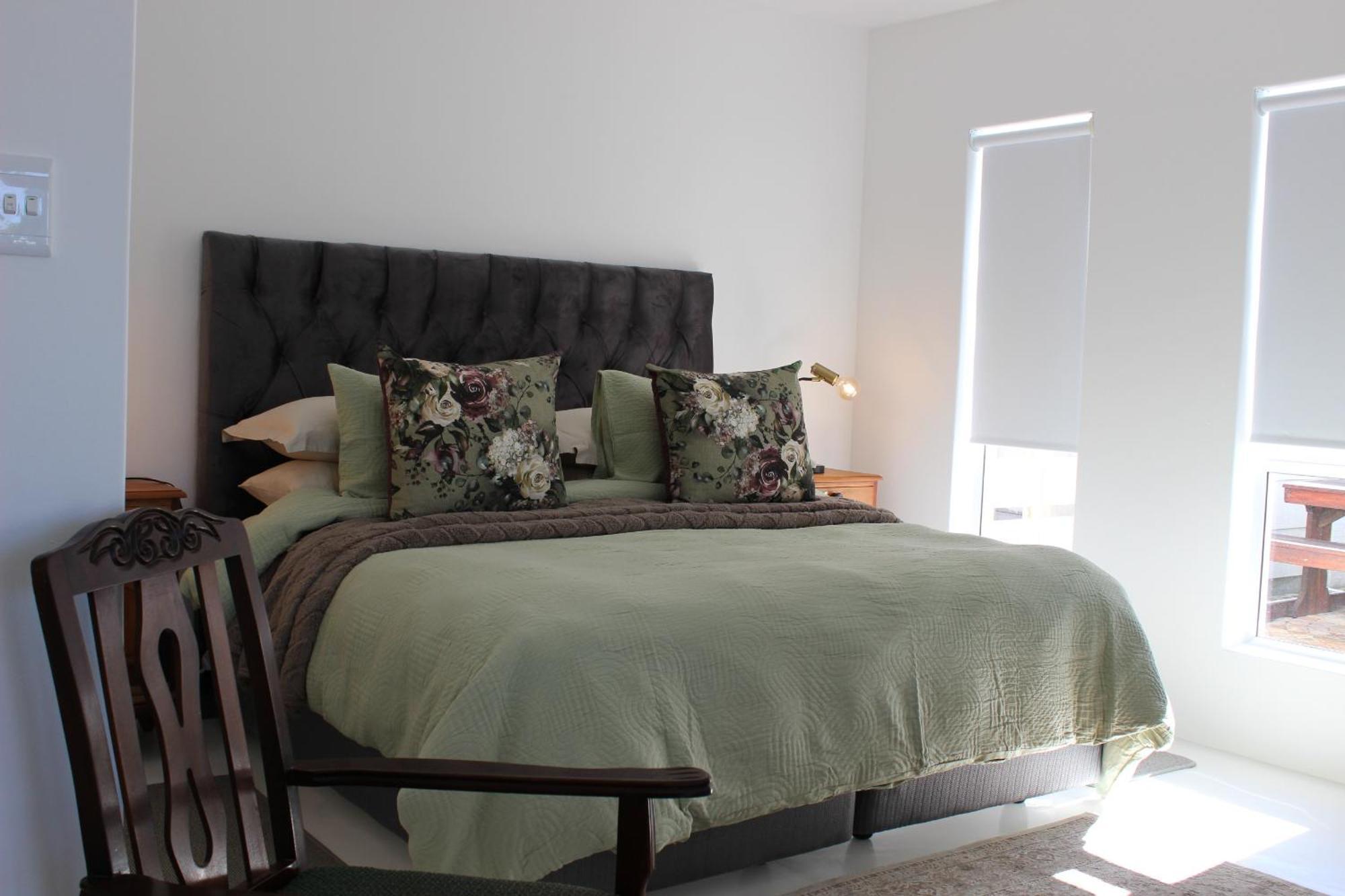 Nivenia Beach House Bettyʼs Bay Esterno foto