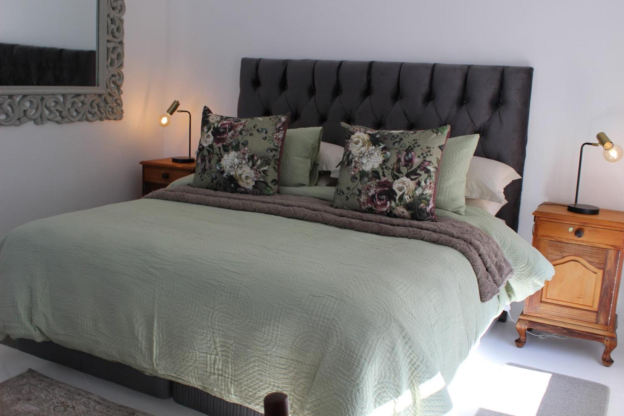Nivenia Beach House Bettyʼs Bay Esterno foto