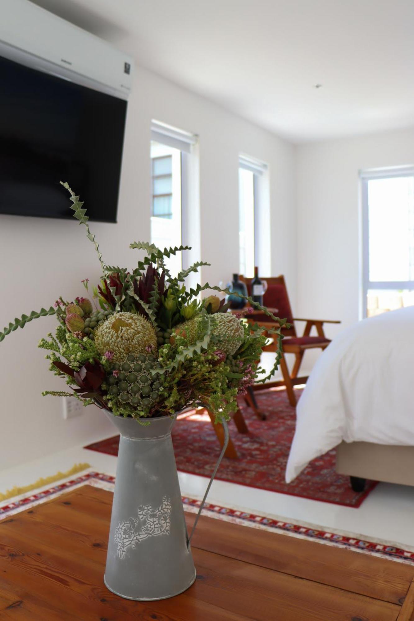 Nivenia Beach House Bettyʼs Bay Esterno foto