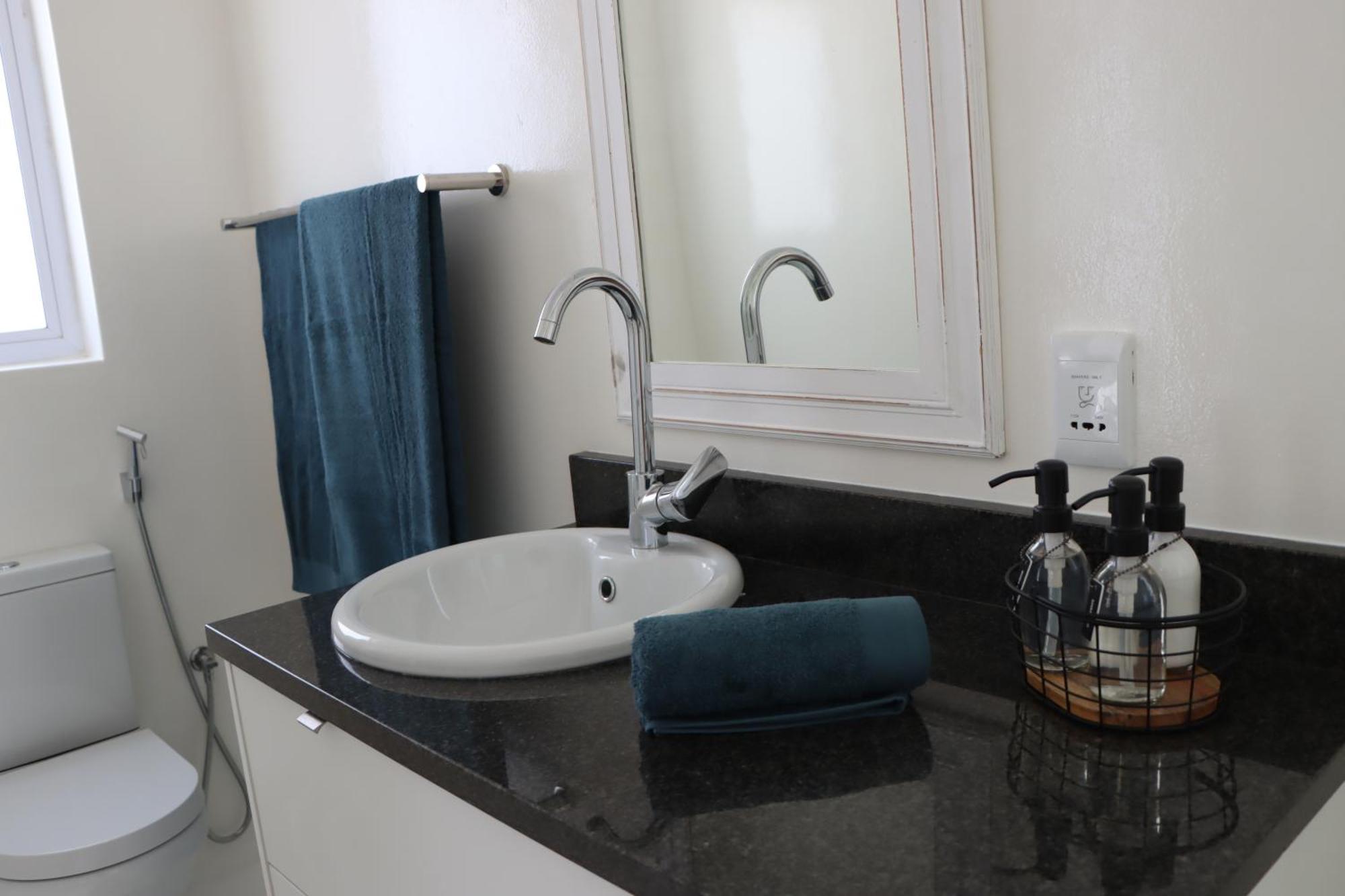 Nivenia Beach House Bettyʼs Bay Esterno foto