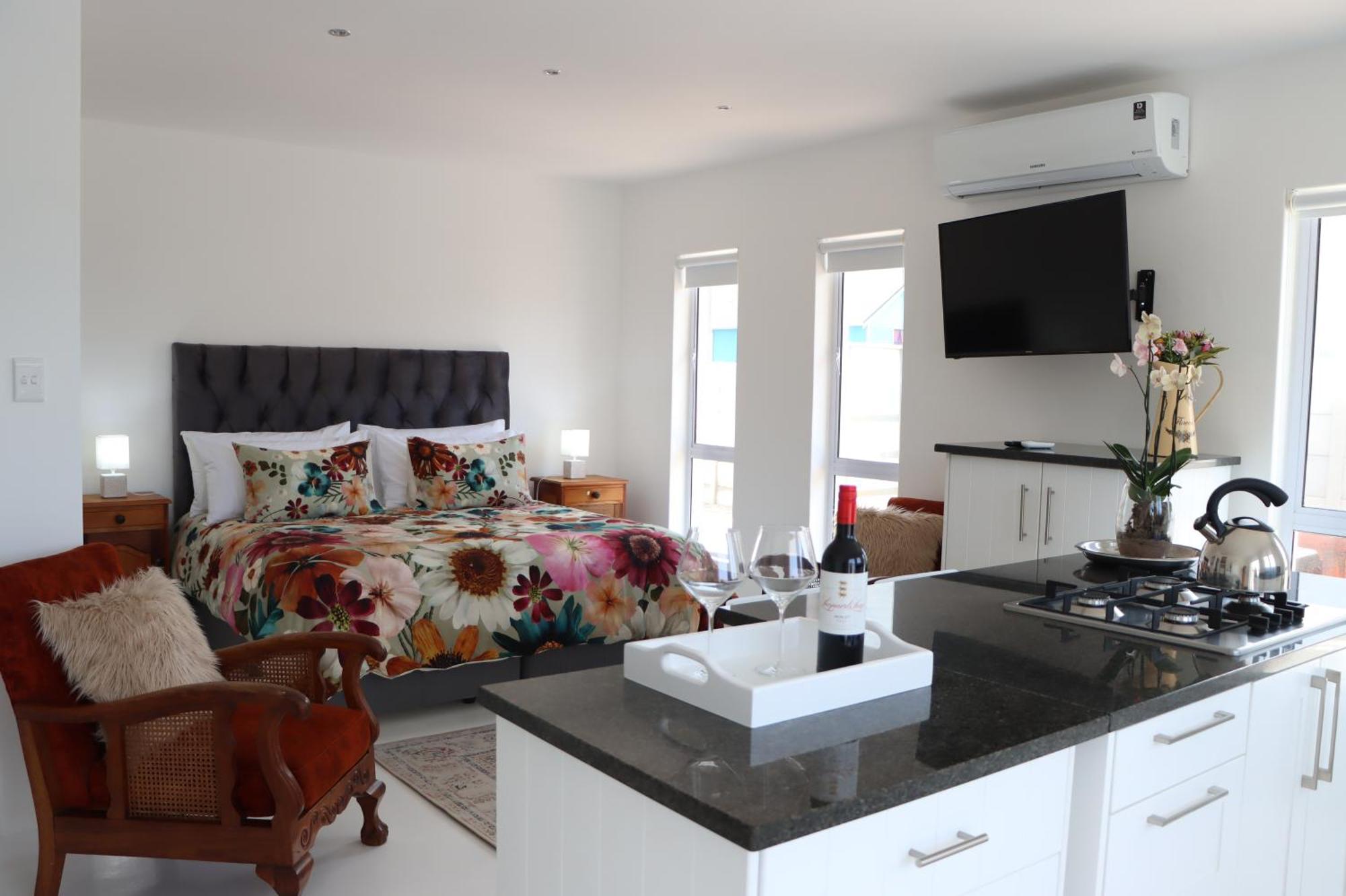 Nivenia Beach House Bettyʼs Bay Esterno foto